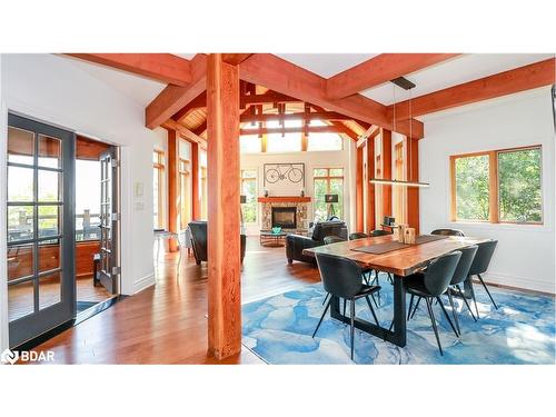 1016 Lawland Heights Road, Gravenhurst, ON - Indoor Photo Showing Dining Room