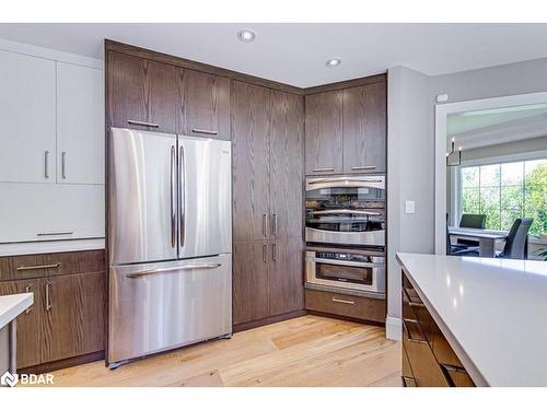 2030 Country Lane Court, Moffat, ON - Indoor Photo Showing Kitchen