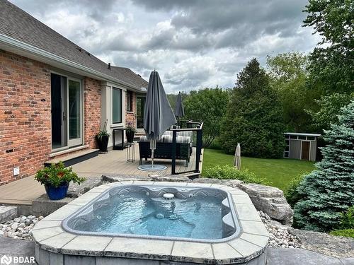 2030 Country Lane Court, Moffat, ON - Outdoor With In Ground Pool