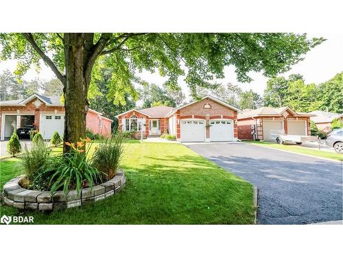 156 Columbia Road, Barrie, ON - Outdoor With Facade