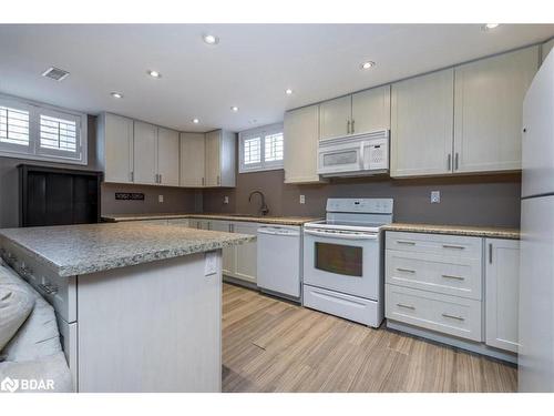 259 Boyers Side Road, Georgina, ON - Indoor Photo Showing Kitchen