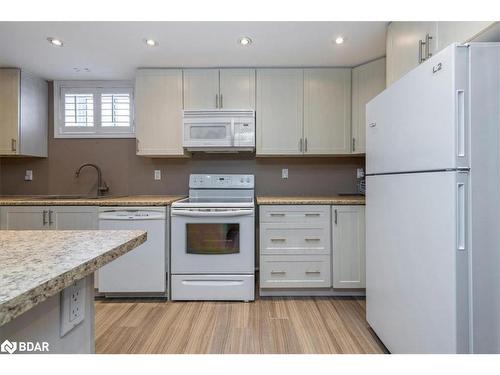 259 Boyers Side Road, Georgina, ON - Indoor Photo Showing Kitchen