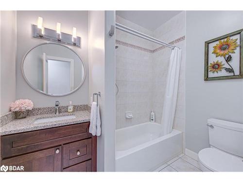 1104 Alfred Street, Innisfil, ON - Indoor Photo Showing Bathroom