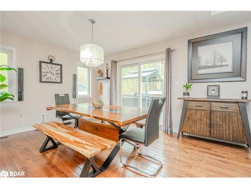 3 Jermey Lane, Oro-Medonte, ON - Indoor Photo Showing Dining Room