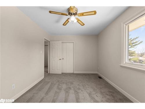 138 Peel Street, Barrie, ON - Indoor Photo Showing Other Room