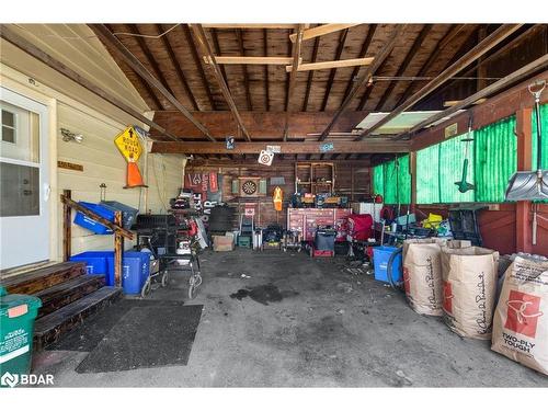 138 Peel Street, Barrie, ON - Indoor Photo Showing Garage