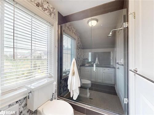 2 Thoroughbred Drive, Oro-Medonte, ON - Indoor Photo Showing Bathroom