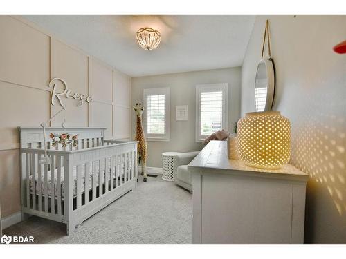 52 Versailles Crescent, Barrie, ON - Indoor Photo Showing Bedroom