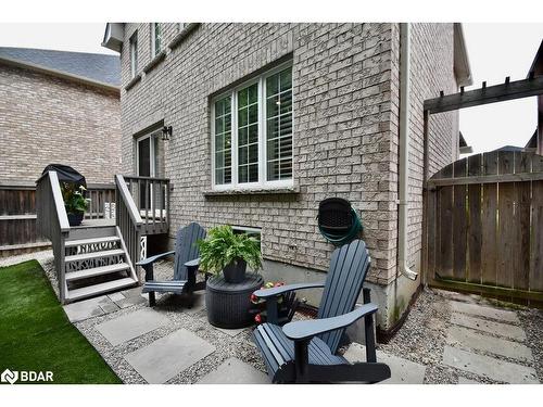 52 Versailles Crescent, Barrie, ON - Outdoor