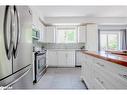 20-376 Blake Street, Barrie, ON  - Indoor Photo Showing Kitchen With Upgraded Kitchen 