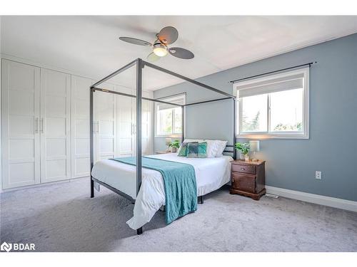 20-376 Blake Street, Barrie, ON - Indoor Photo Showing Bedroom