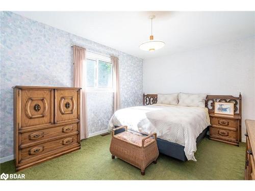 141 Mitchell'S Beach Road, Victoria Harbour, ON - Indoor Photo Showing Bedroom