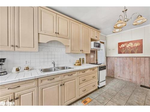 75 Patrick Street, Orillia, ON - Indoor Photo Showing Kitchen With Double Sink