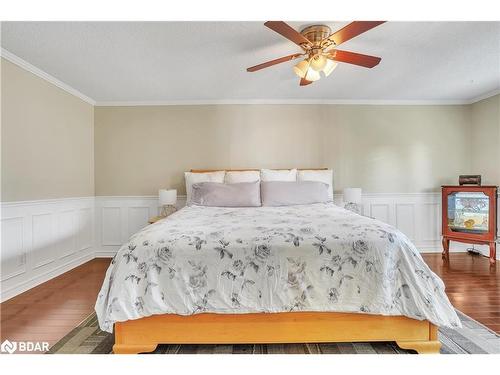 43 Waterhouse Way, Richmond Hill, ON - Indoor Photo Showing Bedroom