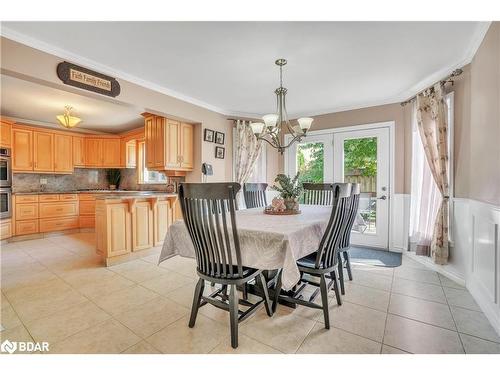 43 Waterhouse Way, Richmond Hill, ON - Indoor Photo Showing Dining Room