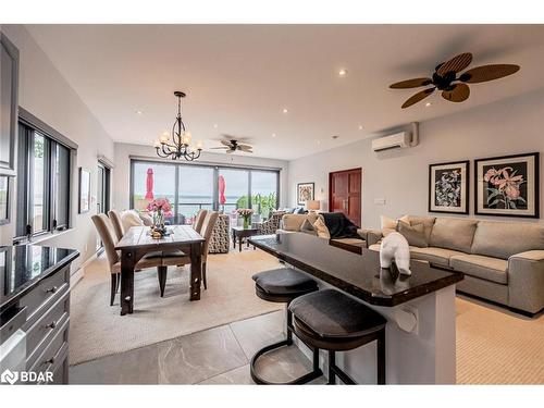 46 Gooch Park Drive, Innisfil, ON - Indoor Photo Showing Living Room