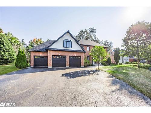 38 Lilac Lane, Midhurst, ON - Outdoor