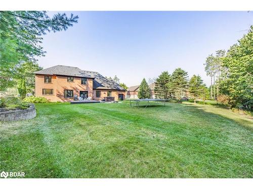 38 Lilac Lane, Midhurst, ON - Outdoor