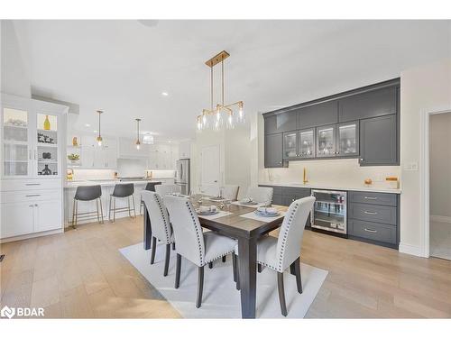 38 Lilac Lane, Midhurst, ON - Indoor Photo Showing Dining Room