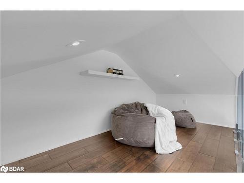 105 Mennill Drive, Springwater, ON - Indoor Photo Showing Bedroom