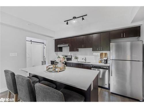 208-5 Chef Lane, Barrie, ON - Indoor Photo Showing Kitchen With Stainless Steel Kitchen