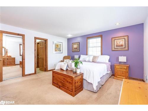 63 Broadview Street, Collingwood, ON - Indoor Photo Showing Bedroom