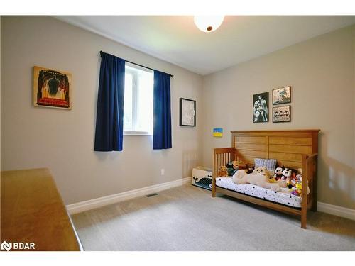 5 Kanata Court Court, Barrie, ON - Indoor Photo Showing Bedroom