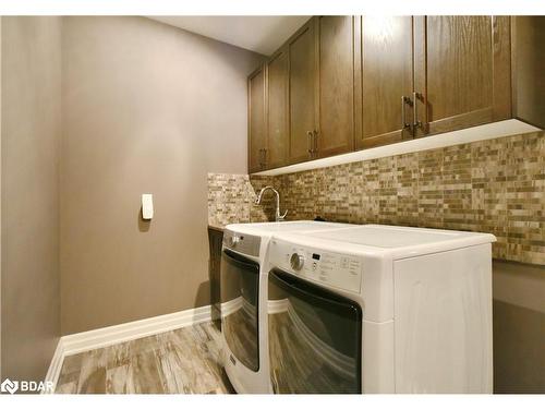 5 Kanata Court Court, Barrie, ON - Indoor Photo Showing Laundry Room