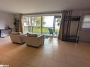 1753 Cross Street, Innisfil, ON  - Indoor Photo Showing Living Room 