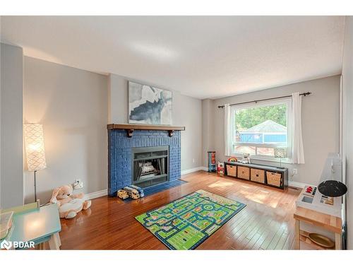 199 Hanmer Street W, Barrie, ON - Indoor Photo Showing Living Room With Fireplace