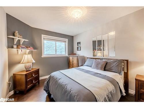 74 Golden Meadow Road, Barrie, ON - Indoor Photo Showing Bedroom