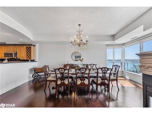 Ph1 1-2 Toronto Street, Barrie, ON - Indoor Photo Showing Dining Room