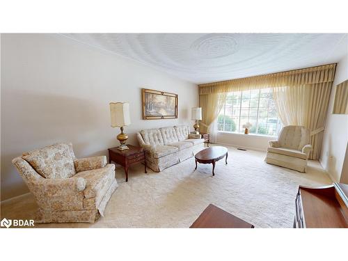 65 Trailview Drive, Kitchener, ON - Indoor Photo Showing Living Room