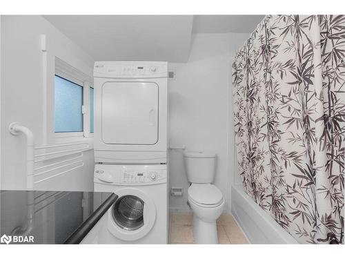 123 Escarpment Crescent, Collingwood, ON - Indoor Photo Showing Laundry Room