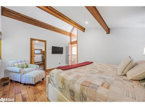 37 Pine Ridge Trail, Oro-Medonte, ON - Indoor Photo Showing Bedroom