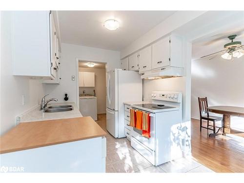 29-360 Blake Street, Barrie, ON - Indoor Photo Showing Kitchen With Double Sink