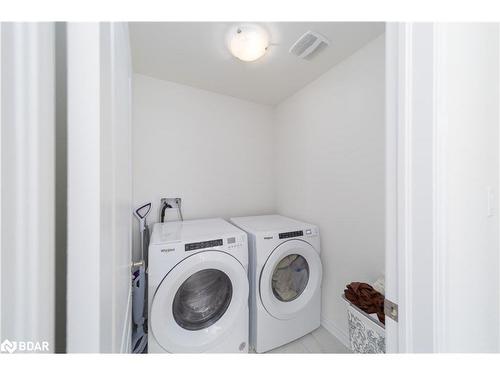 4 Courtland Way, Wasaga Beach, ON - Indoor Photo Showing Laundry Room