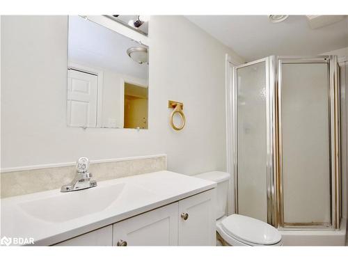 16 Louise Lane, Orillia, ON - Indoor Photo Showing Bathroom