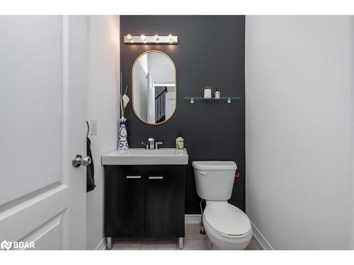 1327 Hunter Street, Innisfil, ON - Indoor Photo Showing Bathroom