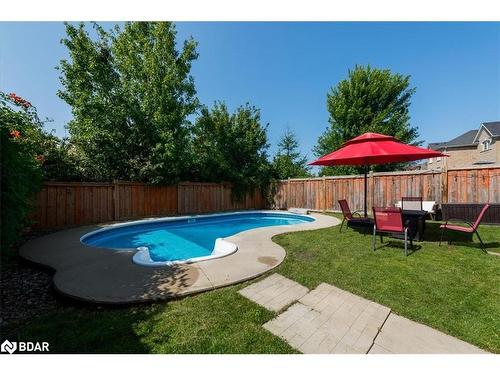 1327 Hunter Street, Innisfil, ON - Outdoor With In Ground Pool With Backyard