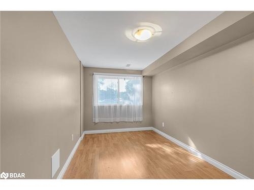 12 Roslyn Road, Barrie, ON - Indoor Photo Showing Other Room