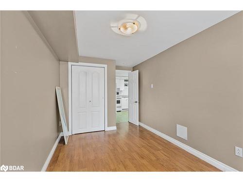 12 Roslyn Road, Barrie, ON - Indoor Photo Showing Other Room