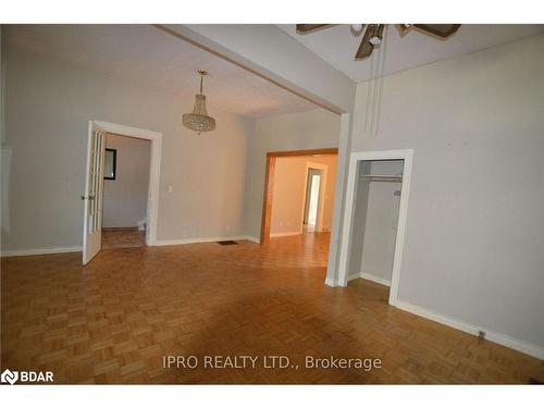 164 Macnab Street N, Hamilton, ON - Indoor Photo Showing Other Room