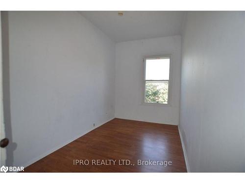 164 Macnab Street N, Hamilton, ON - Indoor Photo Showing Other Room