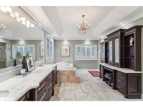 21940 Mccowan Road, East Gwillimbury, ON - Indoor Photo Showing Bathroom