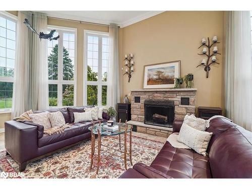 21940 Mccowan Road, East Gwillimbury, ON - Indoor Photo Showing Living Room With Fireplace