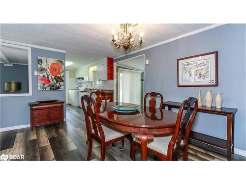 101 Linden Lane, Innisfil, ON - Indoor Photo Showing Dining Room