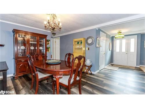 101 Linden Lane, Innisfil, ON - Indoor Photo Showing Dining Room