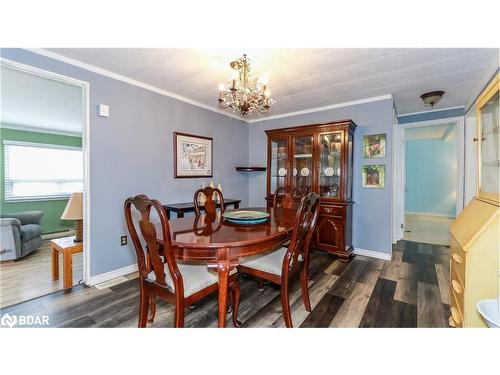 101 Linden Lane, Innisfil, ON - Indoor Photo Showing Dining Room