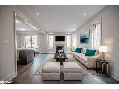 200 Durham Avenue, Barrie, ON - Indoor Photo Showing Living Room With Fireplace